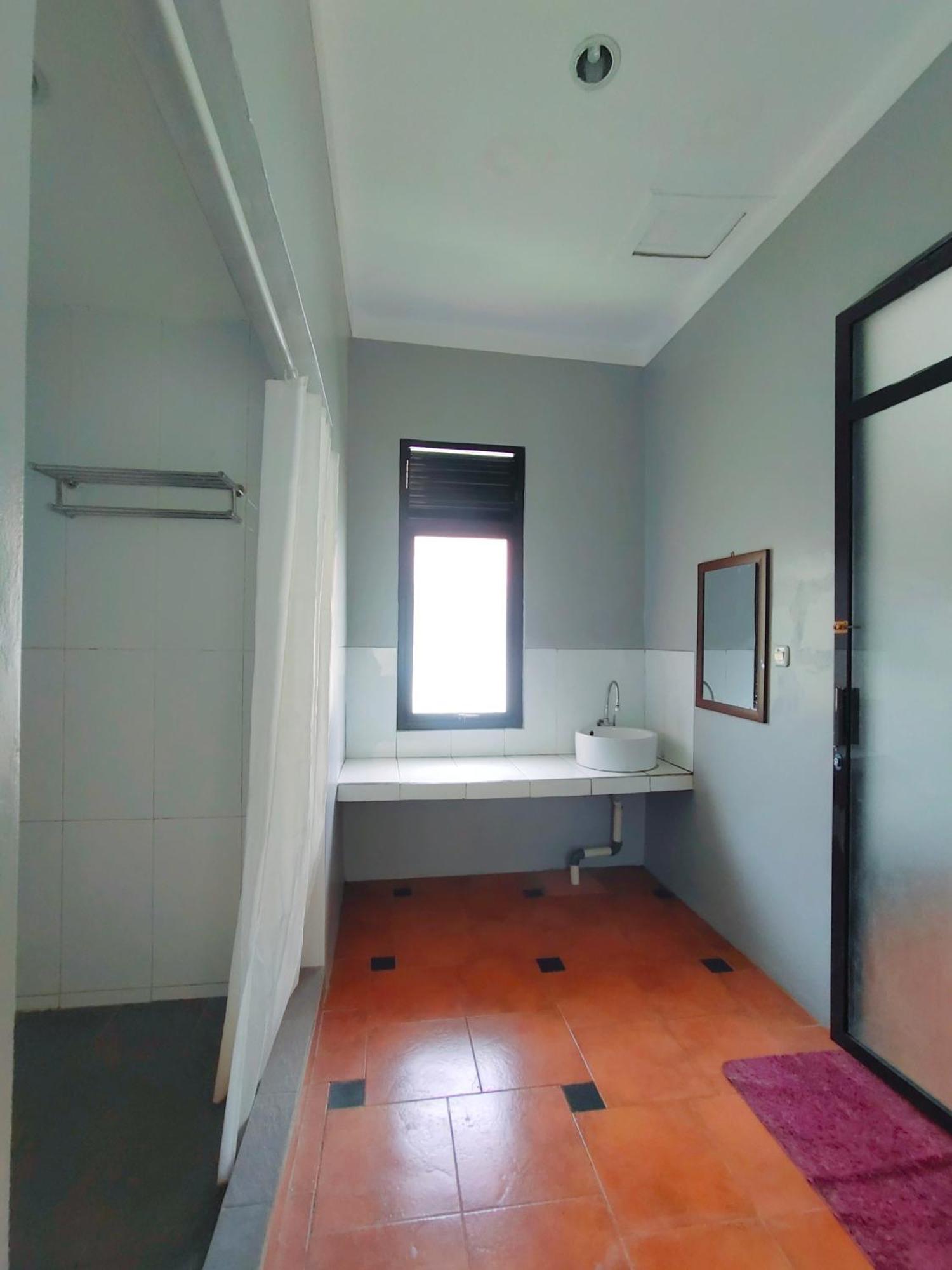Degung Hillside Hotell Bogor Exteriör bild